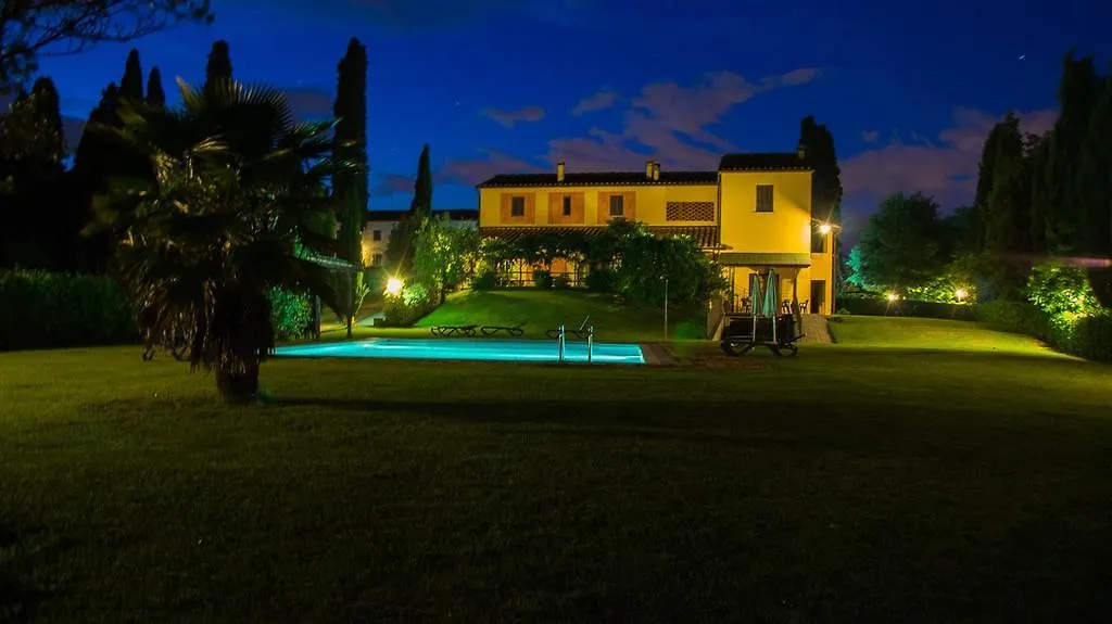 Agriturismo Fattoria Rozzalupi 체레토구이디 이탈리아